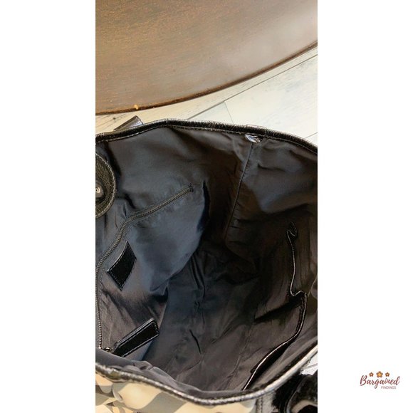 🛑SOLD🛑Authentic Burberry Black Beat Victoria - Picture 8 of 12